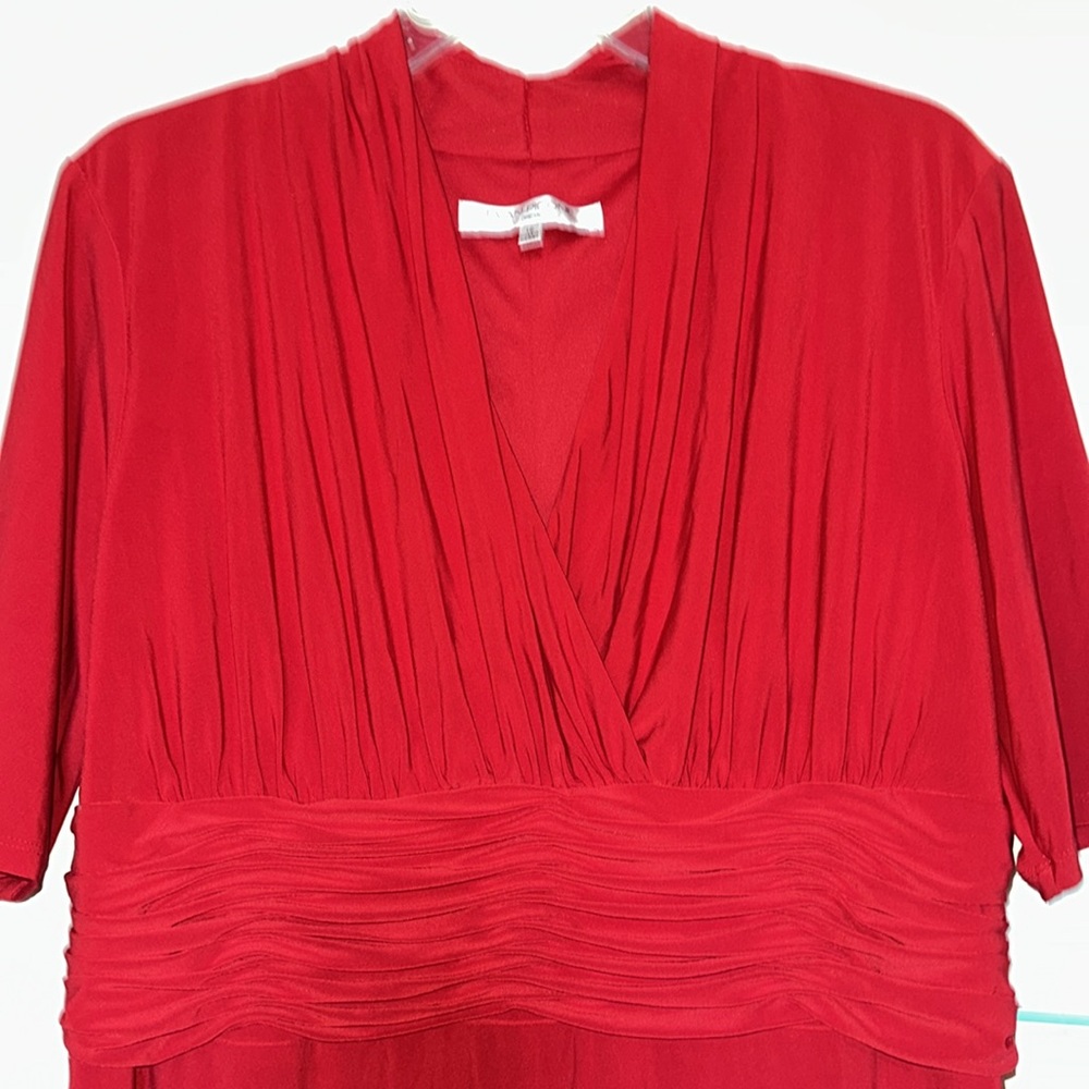 Size 16 - Picture 2 of 6